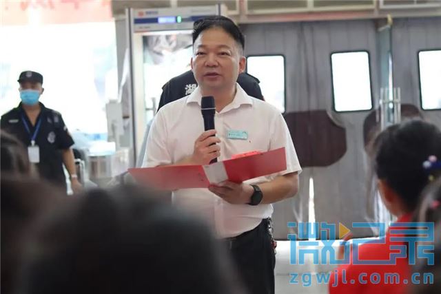 124216117799977_39.jpg 124216117799977_39.jpg