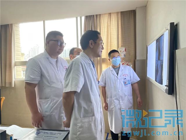 19214622357772142_39.jpg 19214622357772142_39.jpg