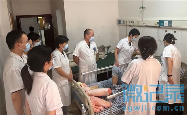 13553565403654086_39.jpg 13553565403654086_39.jpg