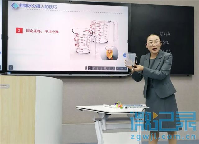 21281560835839160_39.jpg 21281560835839160_39.jpg