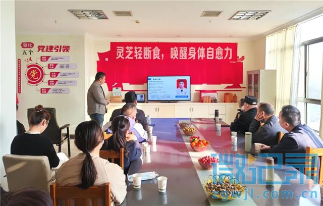 19561797599756816_39.jpg 19561797599756816_39.jpg