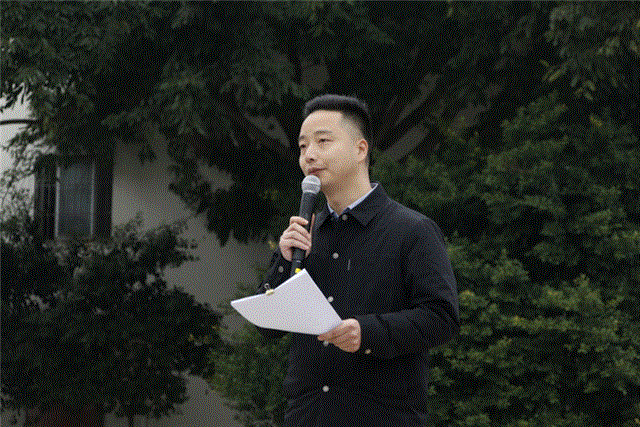 14331790852651091_40.gif 14331790852651091_40.gif